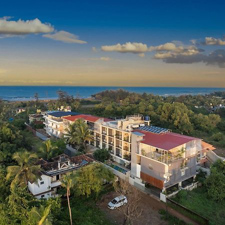 מלון Echor Samara Morjim Goa Sea View Restro מראה חיצוני תמונה